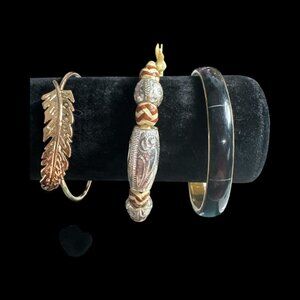 Vintage-Inspired Bracelet Set With Feather Beaded & Black Stone Bangles 7" & 8"